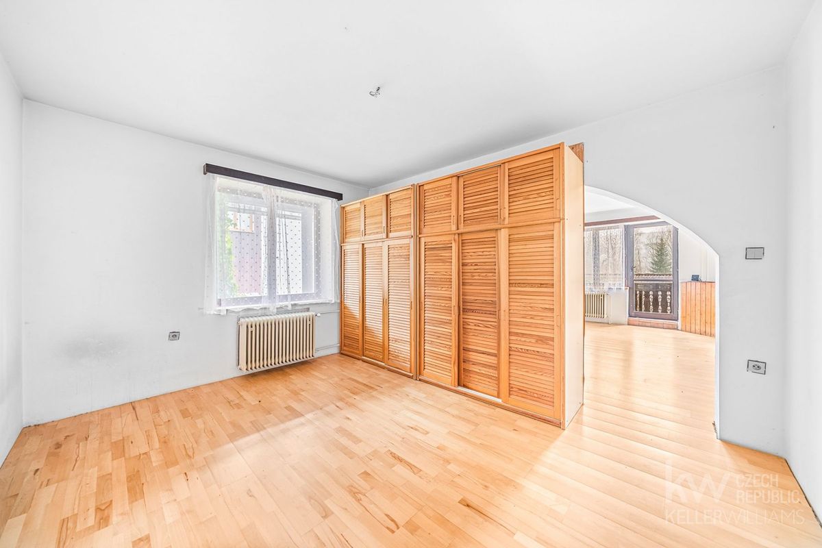 Prodej rodinného domu 570 m², pozemek 968 m² – fotografie 5