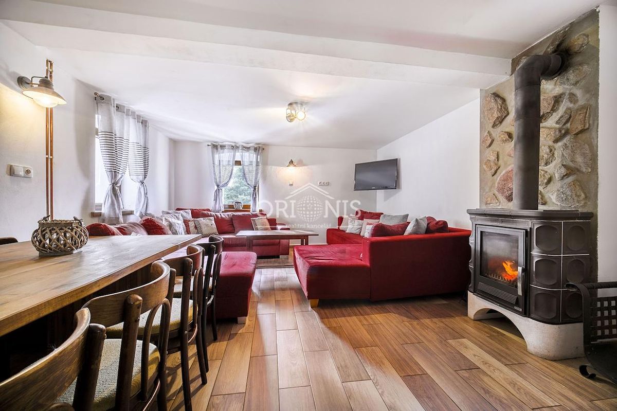 Prodej chalupy 380 m², pozemek 461 m² – fotografie 3