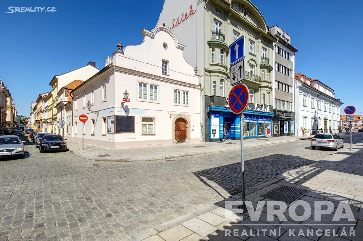 Pronájem bytu 3+1 95 m², Plzeň