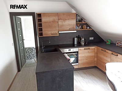 Pronájem bytu 1+1 41 m²