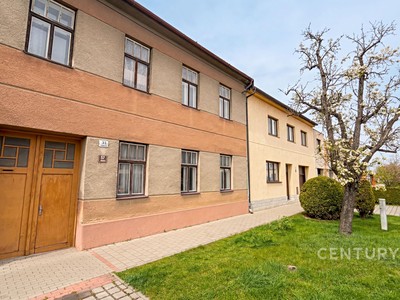 Prodej  rodinného domu 246 m², pozemek 1 425 m²