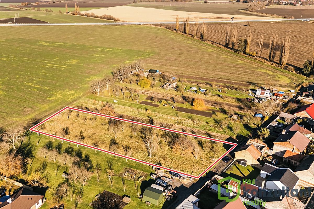 Prodej stavebního pozemku 3441 m² – fotografie 3