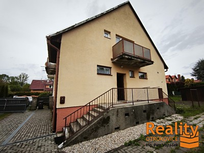 Pronájem  rodinného domu 180 m², pozemek 520 m²