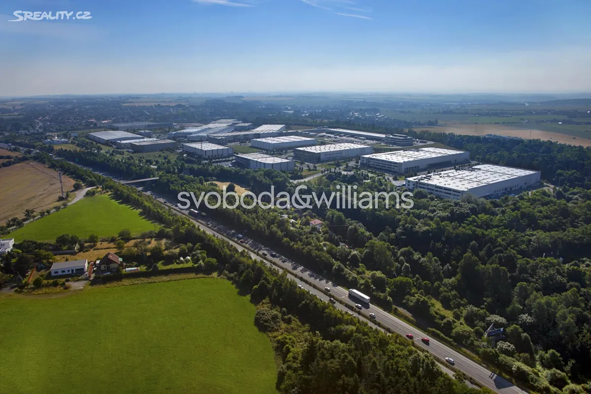 Pronájem výrobní haly, prostoru 7834 m², Rudná