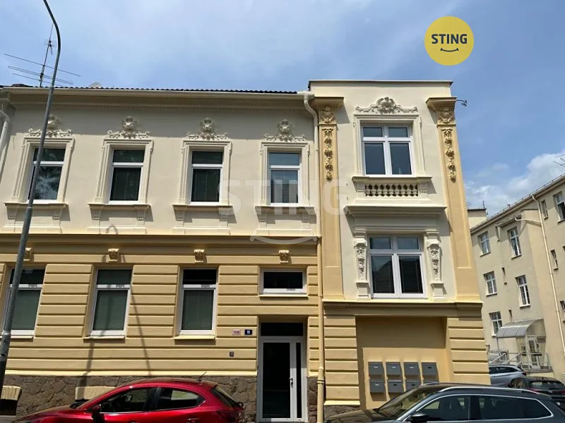 Pronájem kanceláře 120 m²