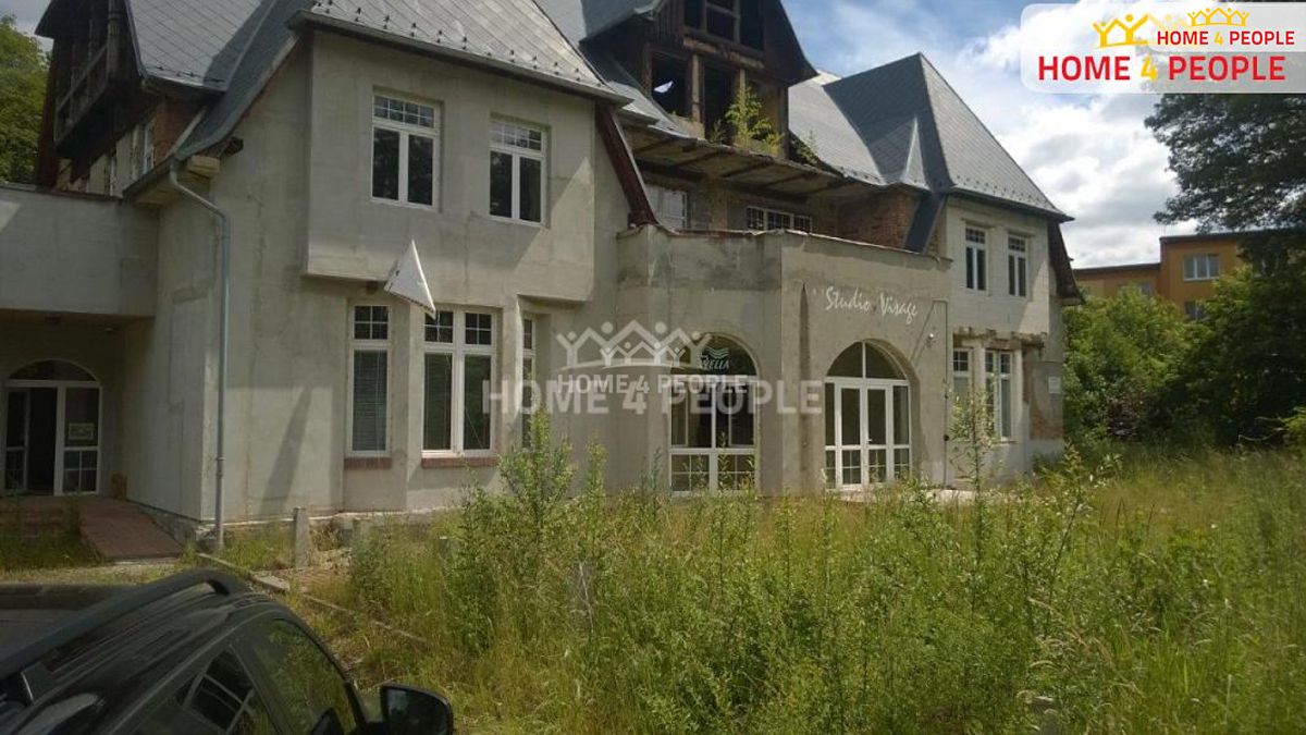 Prodej komerční nemovitosti 1269 m² – fotografie 4