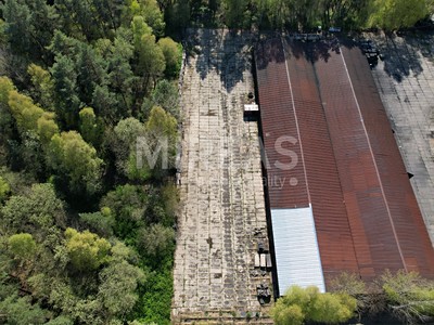 Pronájem pozemku, 1 800 m² (2 z 5)