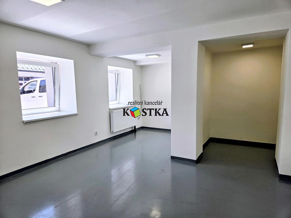 Pronájem kanceláře 23 m² – fotografie 2