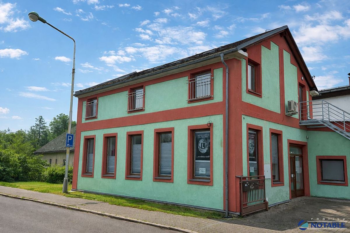 Prodej obchodního prostoru 80 m² – fotografie 3