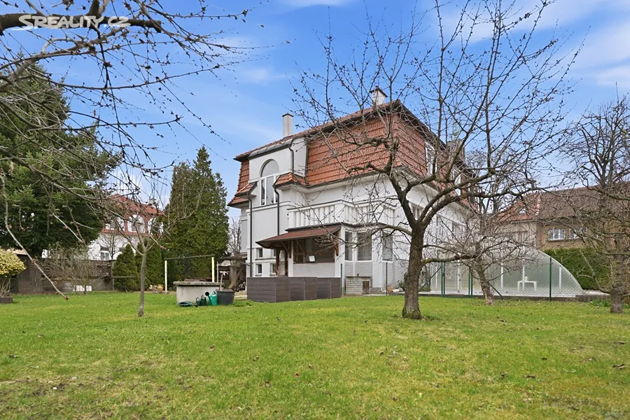 Prodej vily 321 m², pozemek 1044 m², Poděbrady