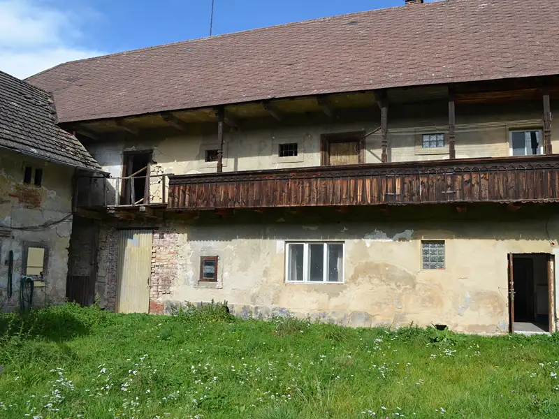 Prodej zemědělské usedlosti 200 m², pozemek 1638 m², Sezemice – náhled fotky 3