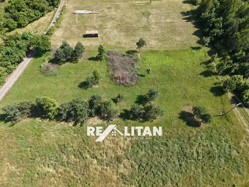 Prodej zahrady 3162 m², Stražisko – náhled fotky 1