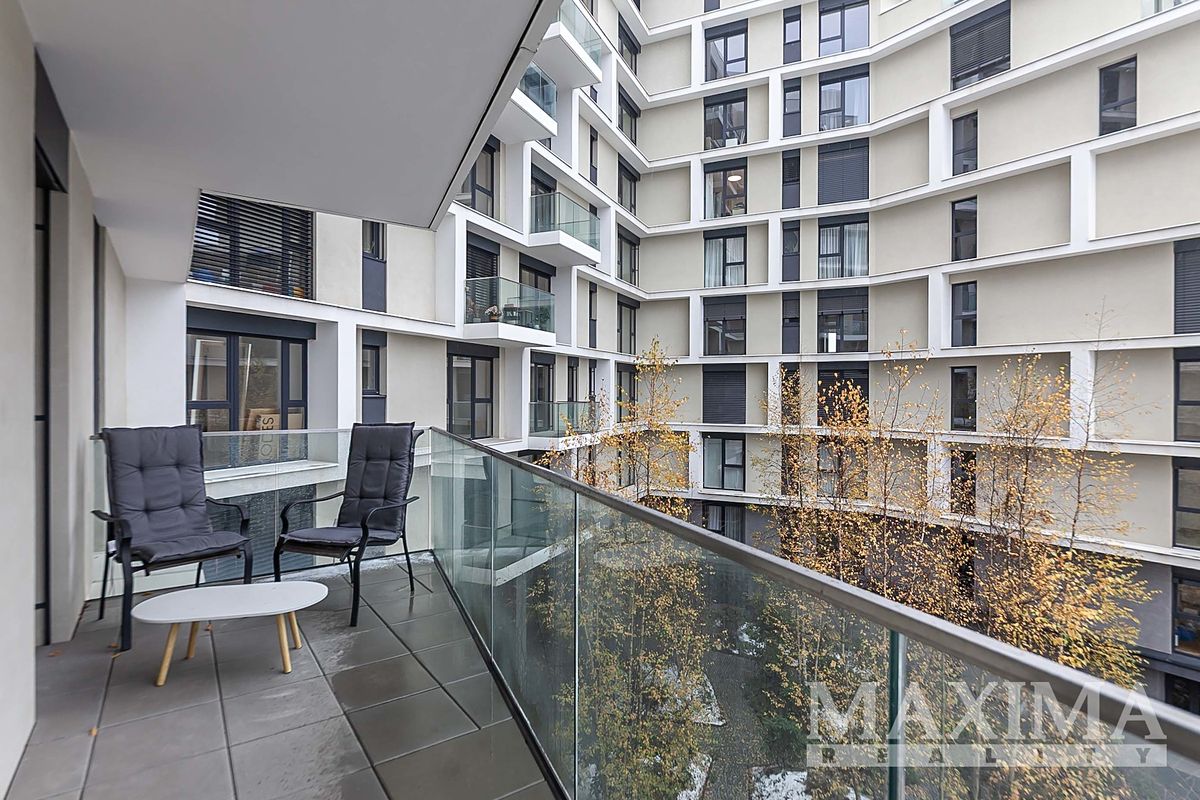 Pronájem bytu 1+kk 32 m²