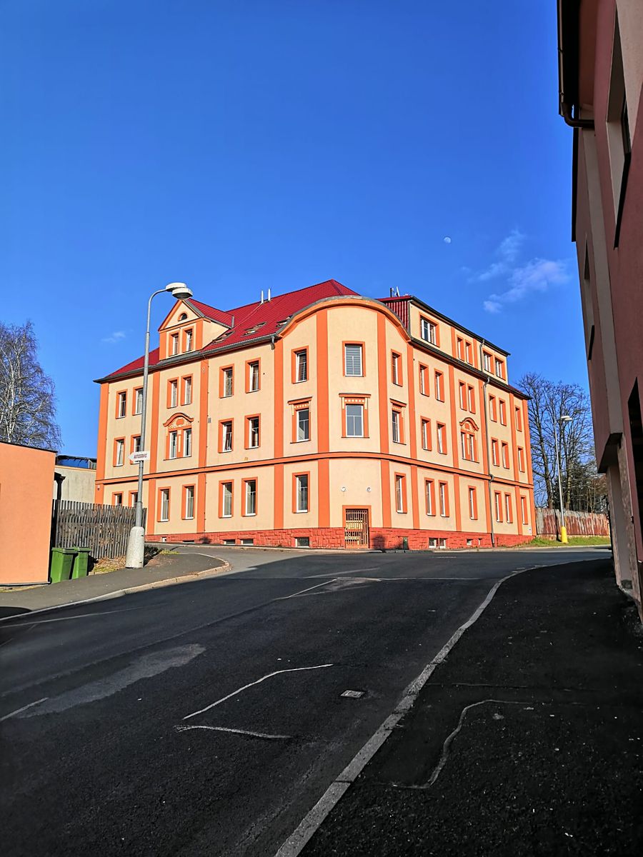 Pronájem bytu 1+1 44 m² – fotografie 2