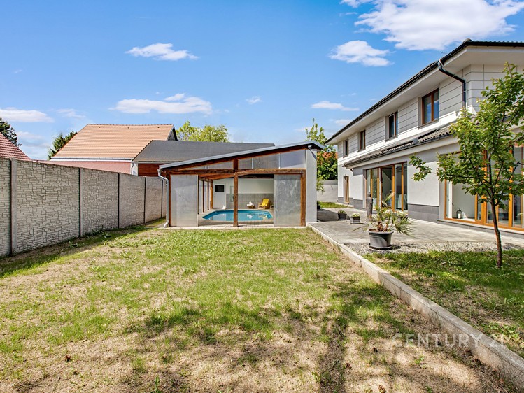 Prodej domu, 354 m² (42 z 59)