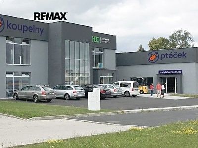 Pronájem kanceláře 360 m²