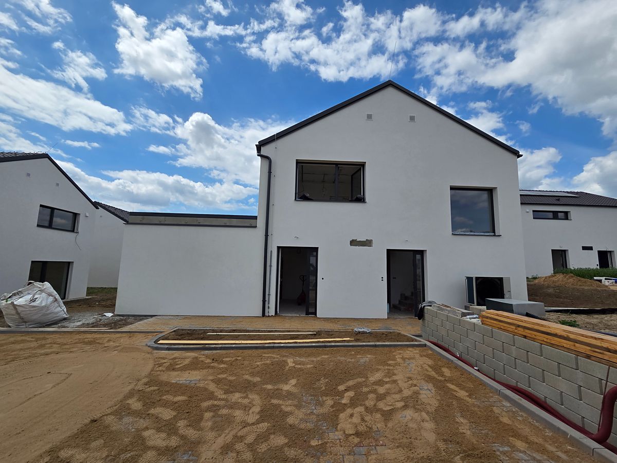 Prodej bytu 4+kk 92 m²