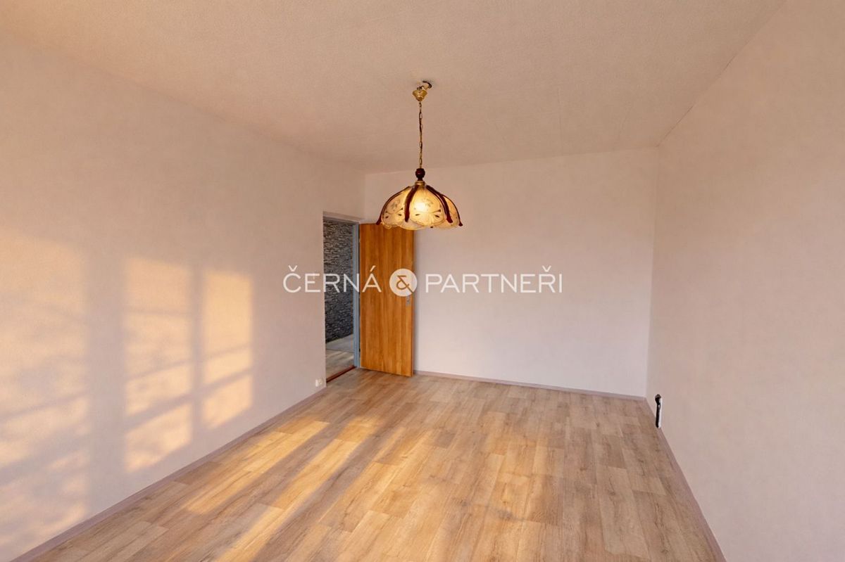 Pronájem bytu 2+1 53 m² – fotografie 2