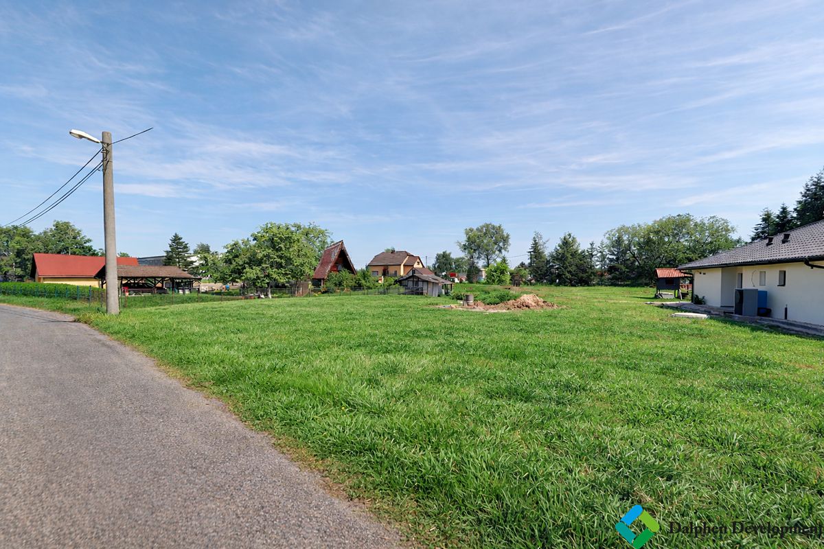Prodej stavebního pozemku 400 m² – fotografie 2