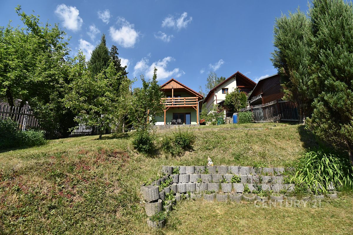Prodej rodinného domu 89 m², pozemek 768 m² – fotografie 3