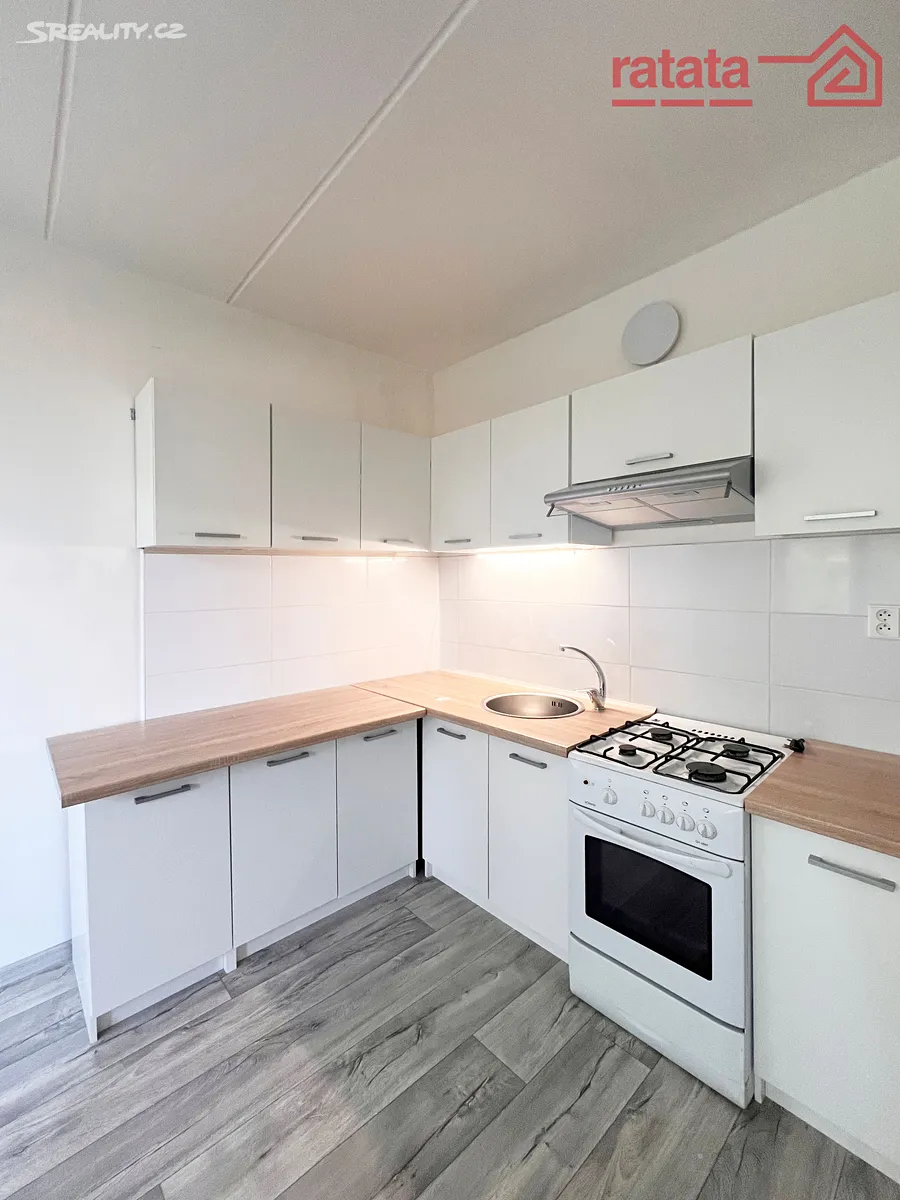 Pronájem bytu 1+1 36 m², Jirkov