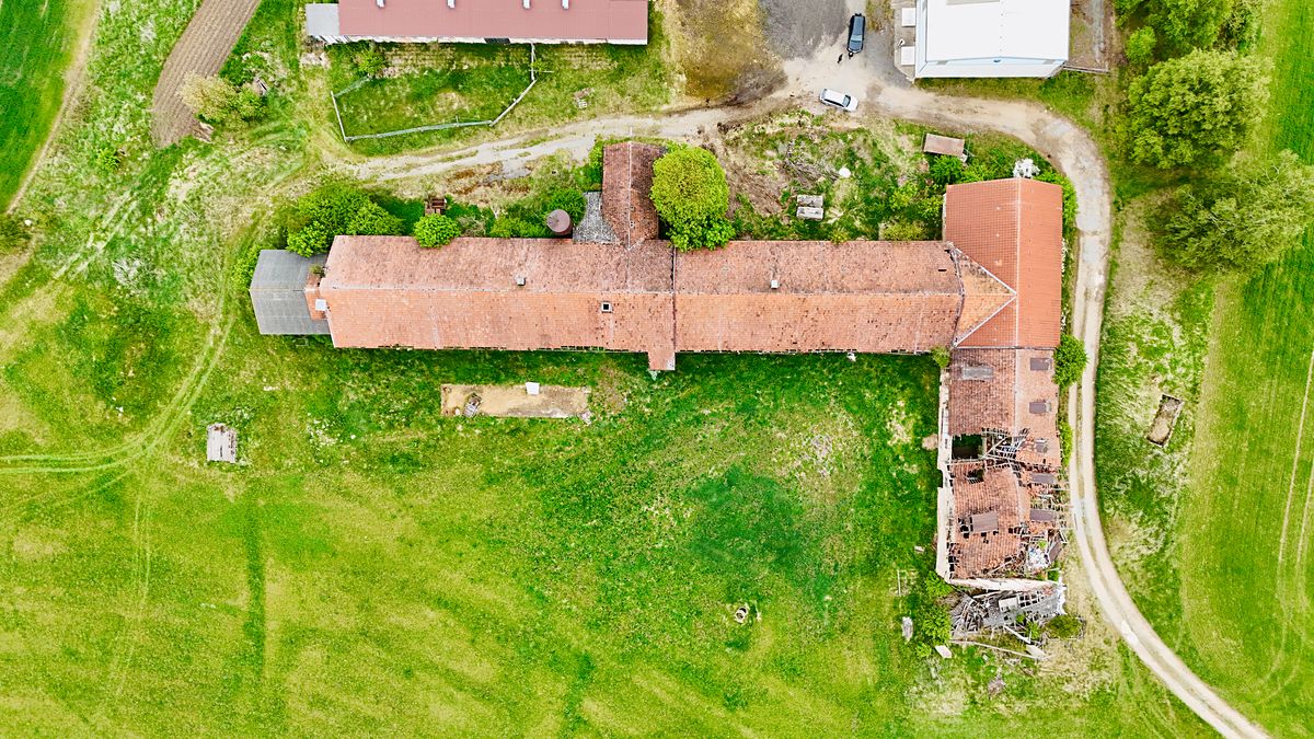 Prodej zemědělského objektu 2331 m² – fotografie 2