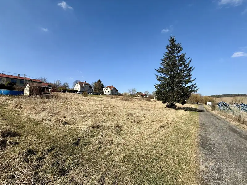 Prodej stavebního pozemku 1000 m², Plánice – náhled fotky 1