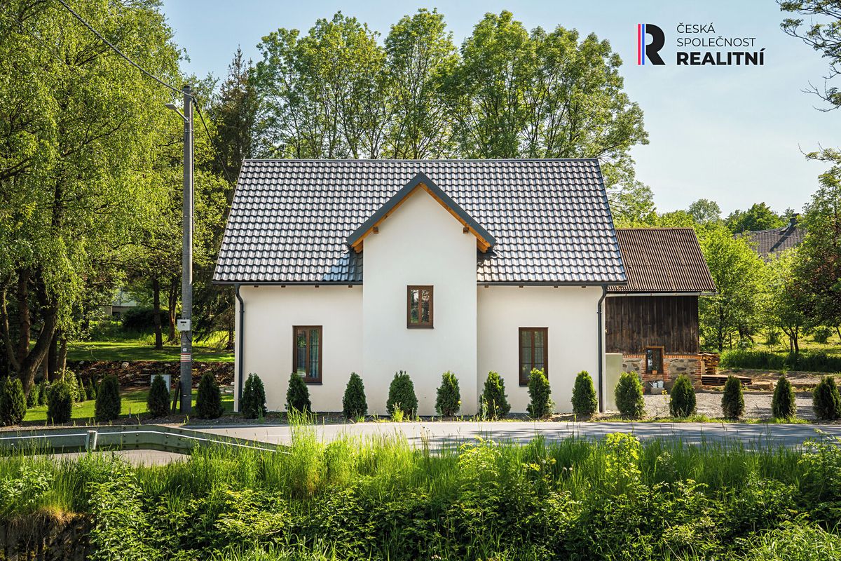 Prodej rodinného domu 123 m², pozemek 1816 m² – fotografie 3