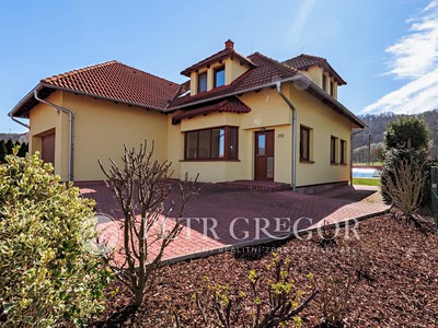 Prodej  vícegeneračního domu 212 m², pozemek 1 013 m²