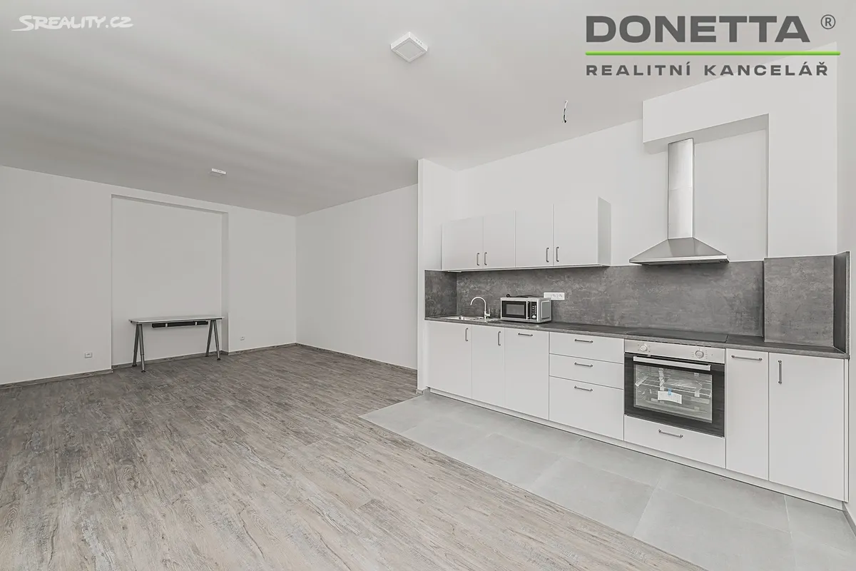 Pronájem bytu 1+kk 41 m², Nový Bydžov