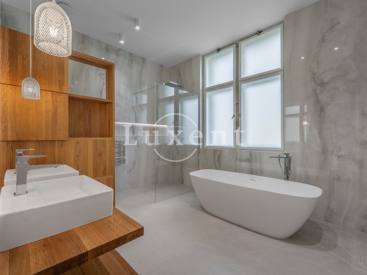 Будинок на продаж, 726 м² (22 з 29)