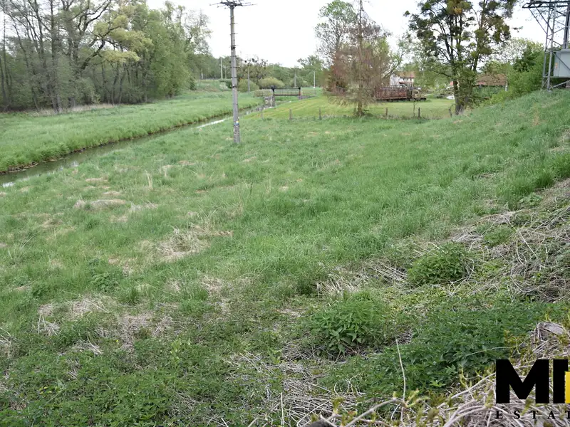 Prodej stavebního pozemku 4941 m², Polom – náhled fotky 3