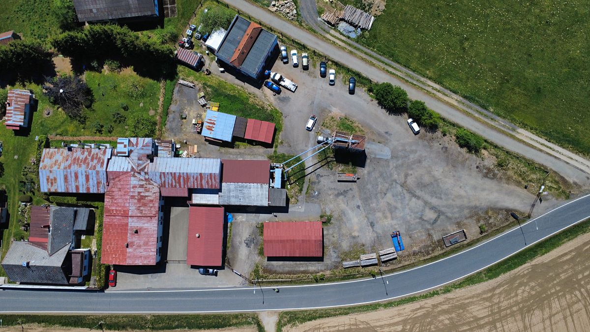 Prodej výrobní haly, prostoru 3000 m² – fotografie 2