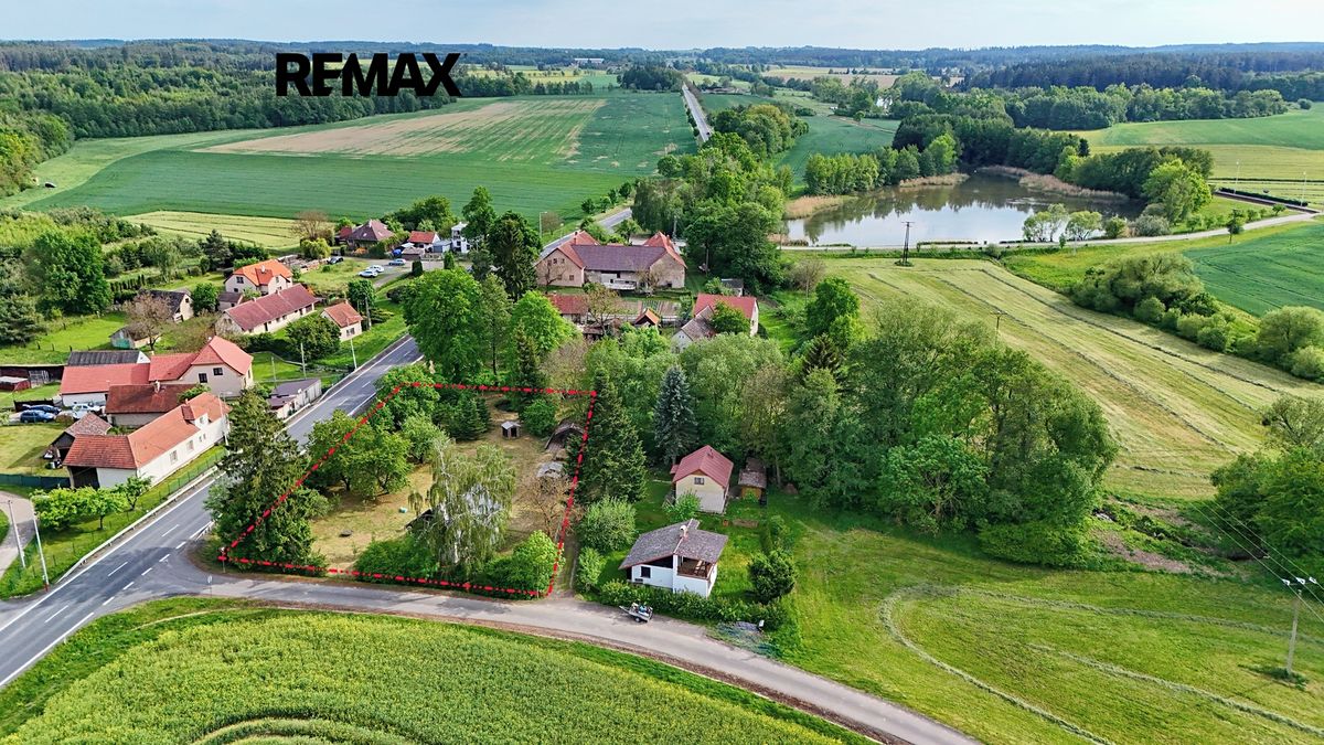 Prodej chaty 72 m², pozemek 53 m² – fotografie 2