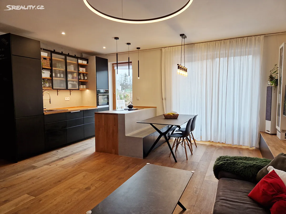Prodej rodinného domu 115 m², pozemek 605 m², Na Čeperce