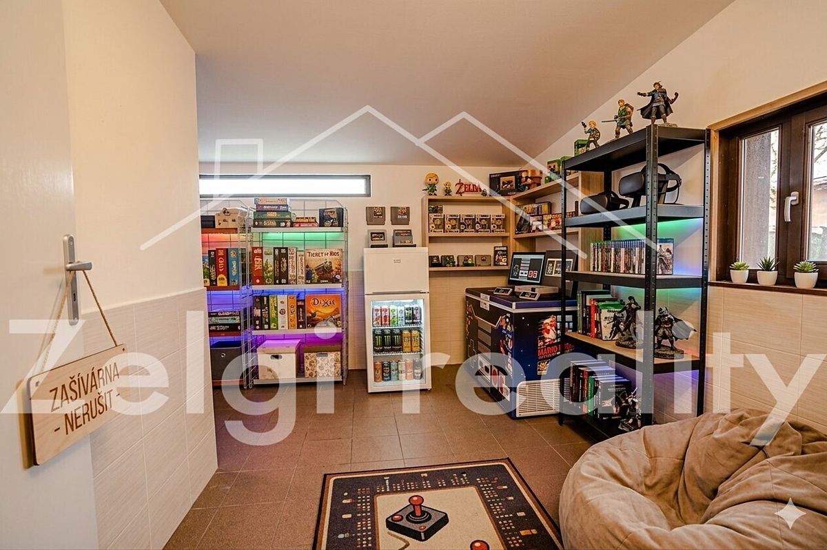 Prodej rodinného domu 210 m², pozemek 433 m² – fotografie 5