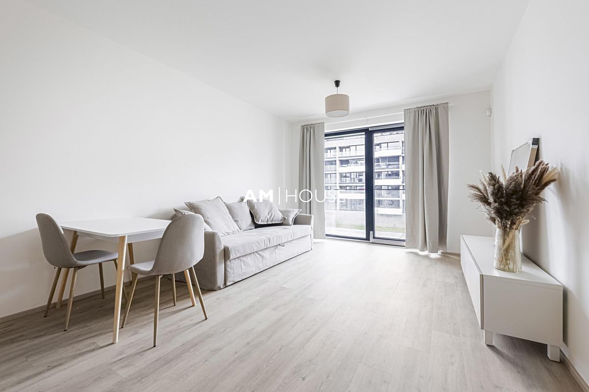 Pronájem bytu 1+kk 36 m² (Jednopodlažní)
