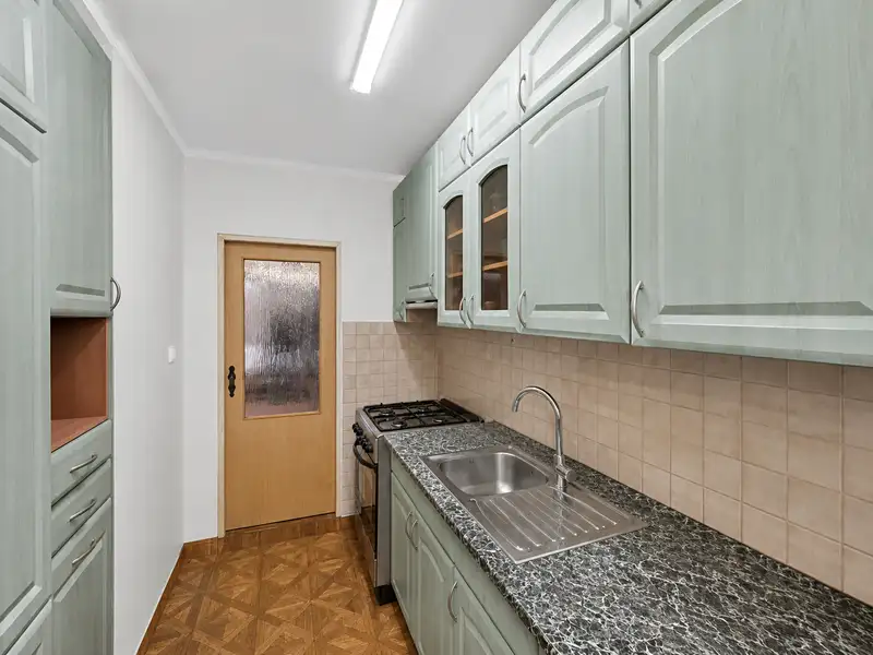 Prodej bytu 3+1 80 m², Praha – náhled fotky 3