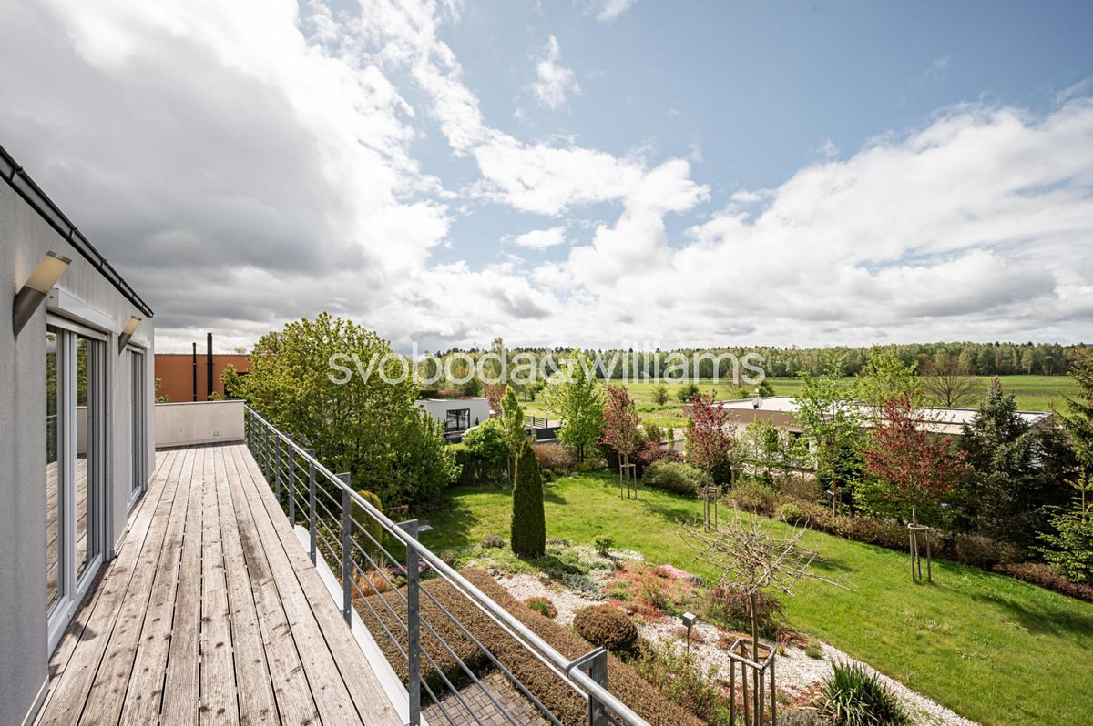 Prodej vily 184 m², pozemek 1803 m² – fotografie 5
