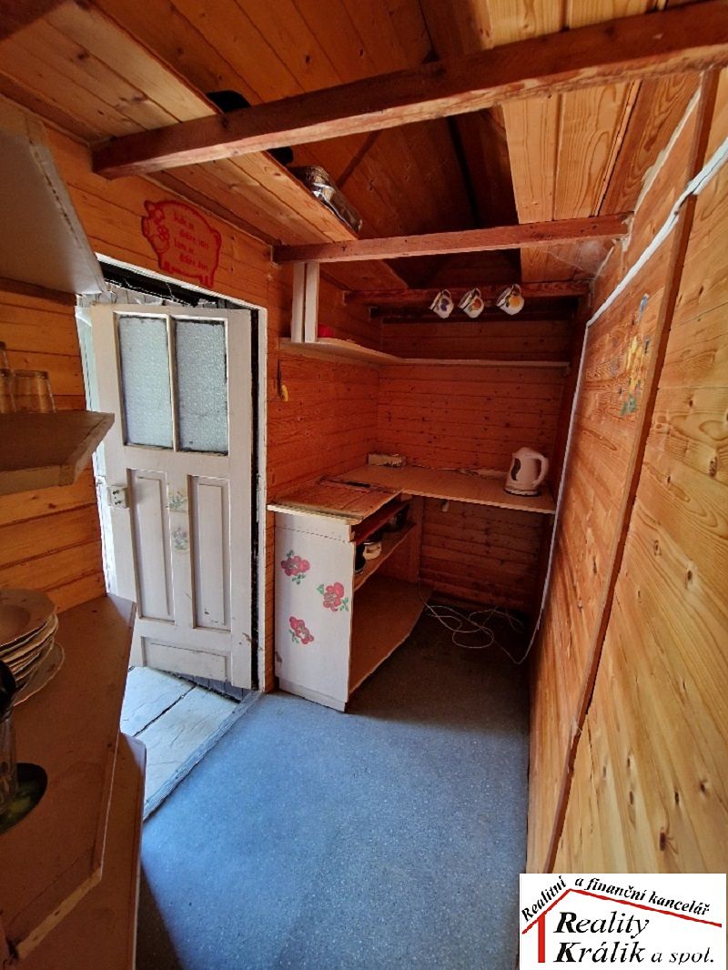 Prodej chaty 25 m², pozemek 308 m² – fotografie 4