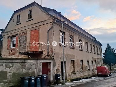Prodej rodinného domu 540 m², pozemek 242 m²