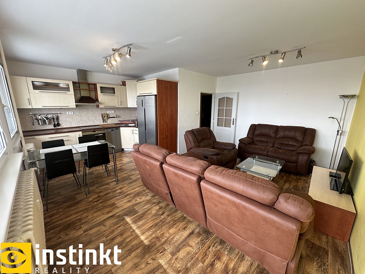 Pronájem bytu 3+kk 85 m²