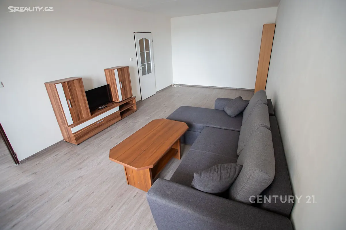 Pronájem bytu 1+1 43 m², Praha