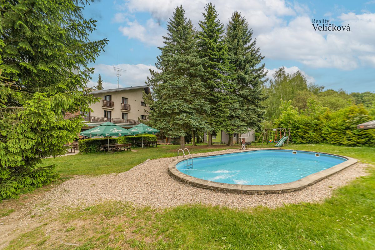 Prodej ubytovacího zařízení 700 m² – fotografie 4
