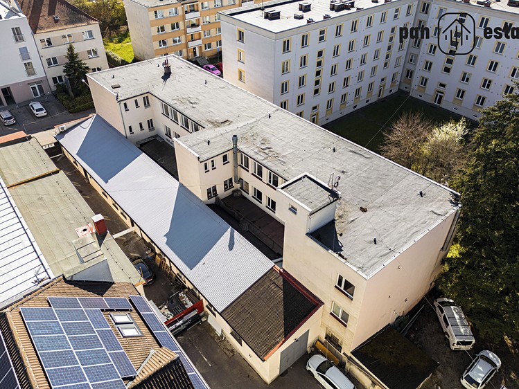 Комерційне приміщення на продаж, 1 300 м² (8 з 22)