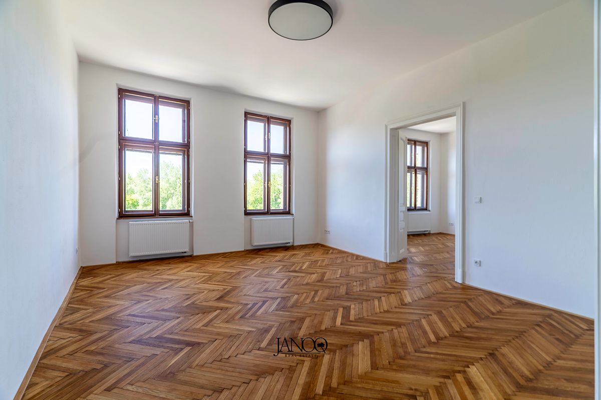 Pronájem bytu 3+kk 102 m²