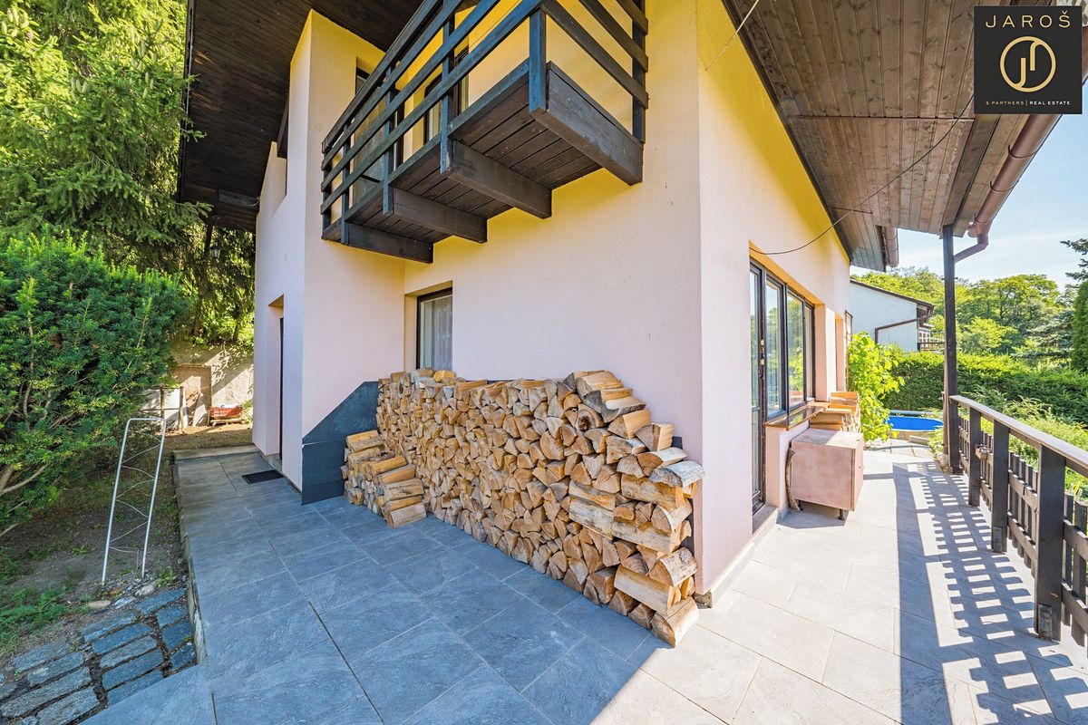 Prodej chaty 135 m², pozemek 619 m² – fotografie 4