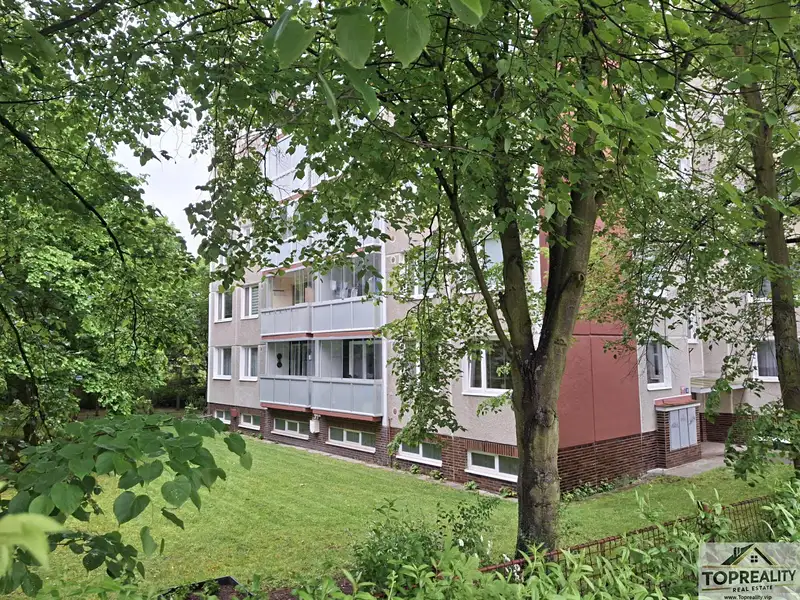 Prodej bytu 4+1 88 m², Praha – náhled fotky 3