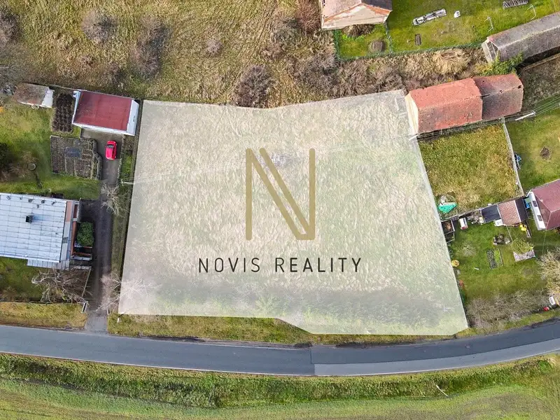 Prodej stavebního pozemku 2476 m², Velký Malahov – náhled fotky 1