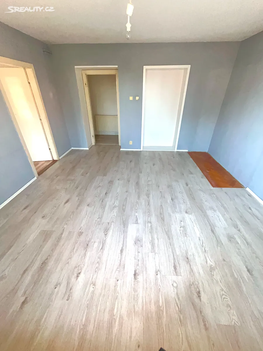 Prodej bytu 2+1 59 m², Šternberk